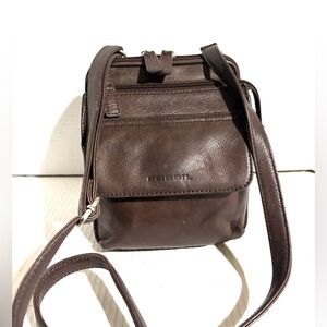 Fossil vintage Dark Brown Leather Messenger Bag